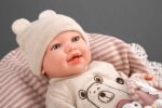 Muñeca Reborn Arias 45cm Lain C/Saco Dormir - Imagen 3