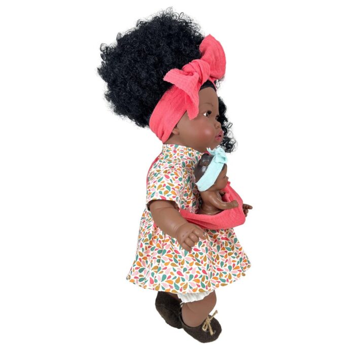 Muñeca Alika Curly Hair 45cm. con Bebe Nines d'Onil - Imagen 3