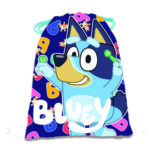 Lote Bluey Mochila , Toalla, Saquito y Set de 4 Gomas - Imagen 2