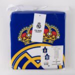 Poncho Toalla Real Madrid microfibra 50x115cm. 100% polyester. 250Gsm. - Imagen 4